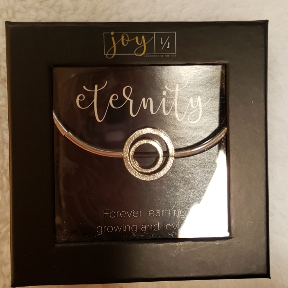 Joy Eternity Bracelet